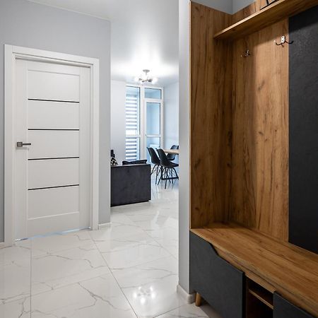 Avalon Time Apartment 利沃夫 外观 照片