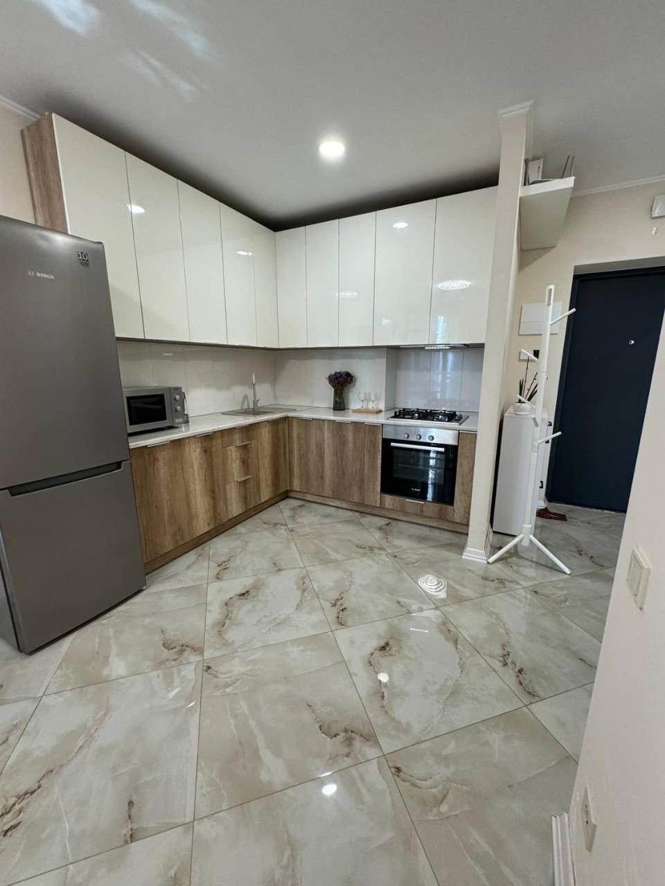 Avalon Time Apartment 利沃夫 外观 照片